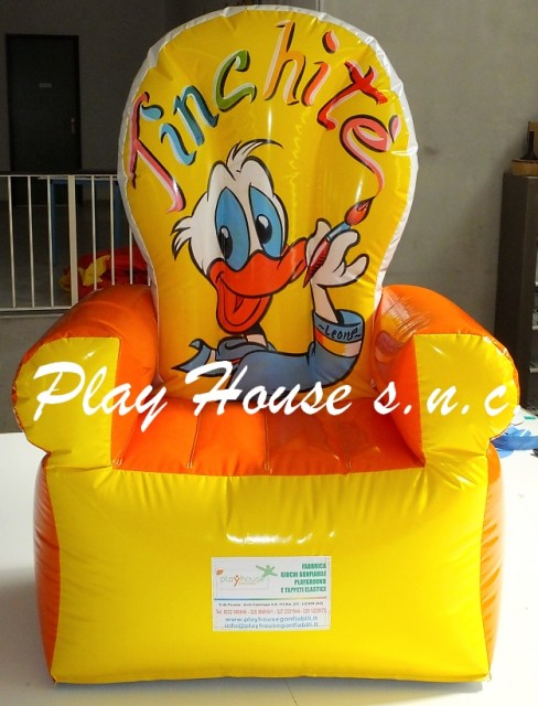 poltrona-gonfiabile-bambini-feste-ludoteca (12)